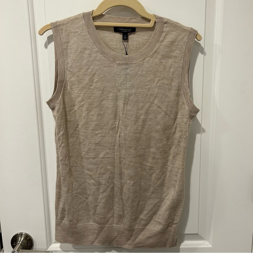 Banana Republic Washable Merino Wool Sleeveless Sweater, S
